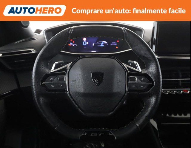 PEUGEOT 2008 Hybrid 136 GT