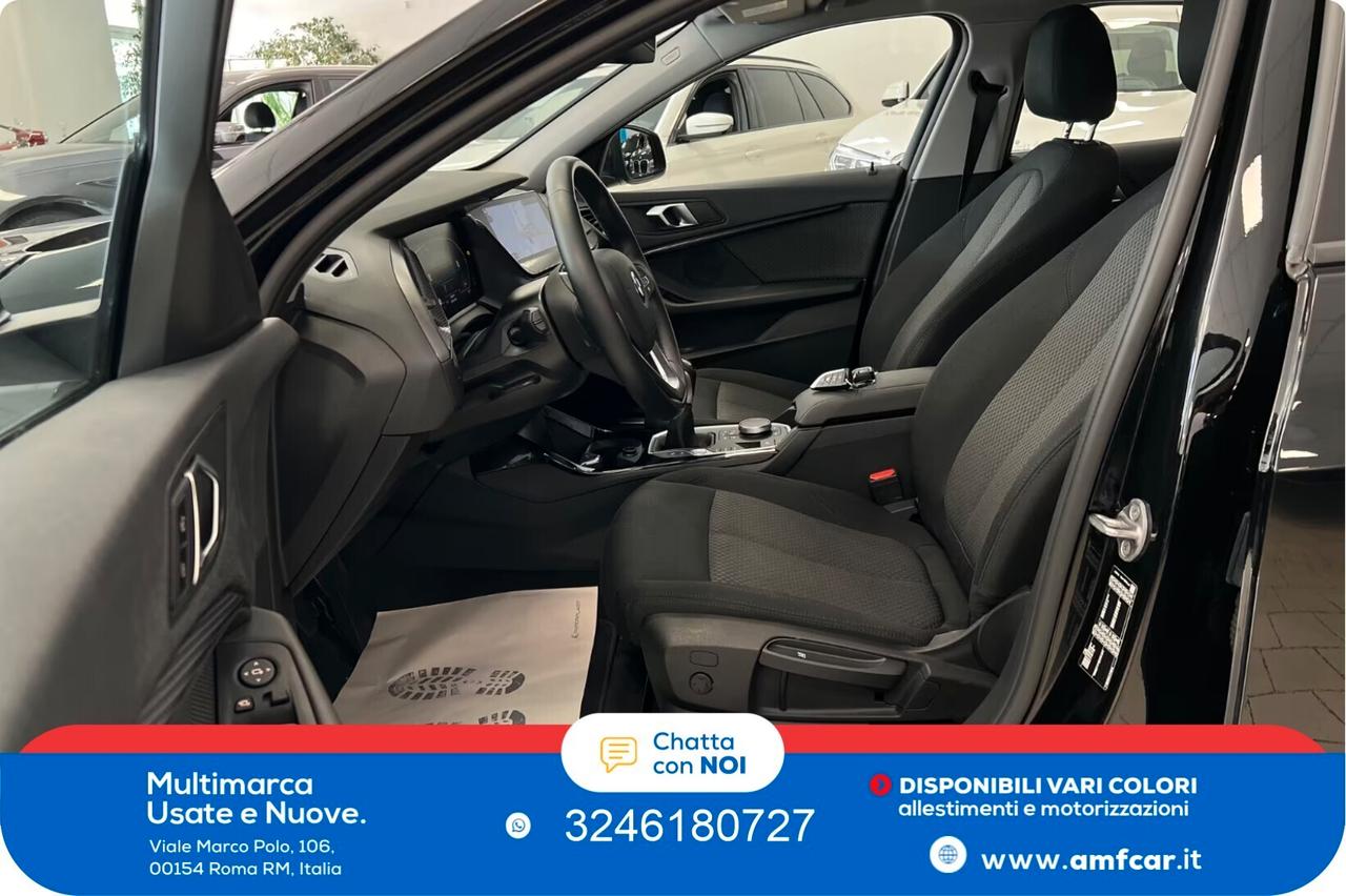 Bmw 118d 5p. Advantage Cambio Manuale Navi Pdc