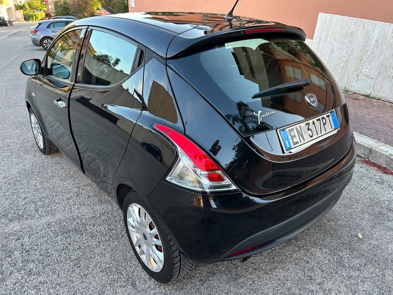 Lancia Ypsilon 1.2 benz ideale per neo patentati