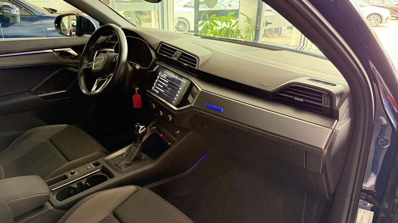 AUDI Q3 SPORTBACK S LINE QUATTRO IDENTITY BLACK