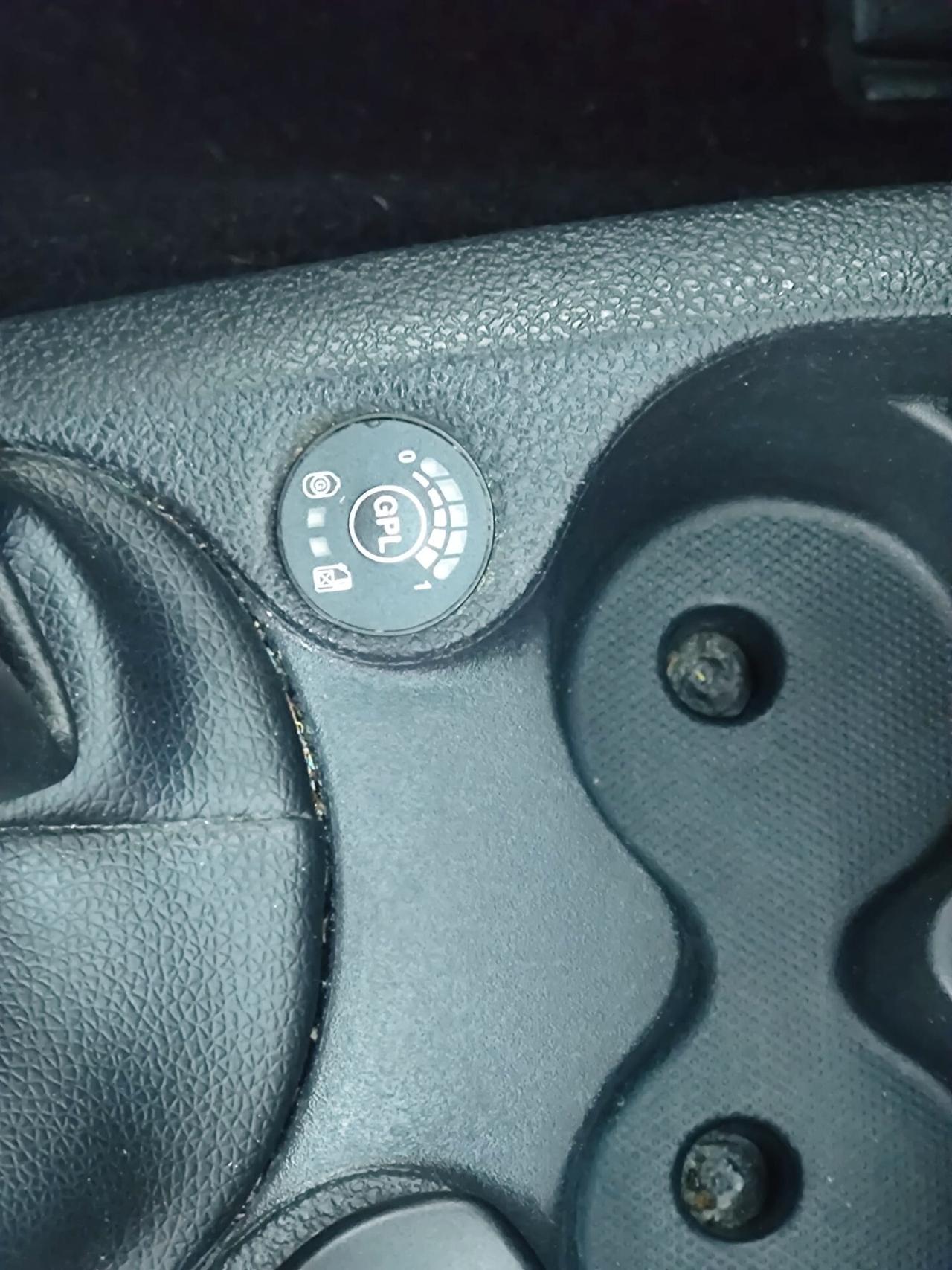 Dacia Sandero Stepway 0.9 TCe 12V TurboGPL 90CV Start&Stop, OK NEOPATENTATI