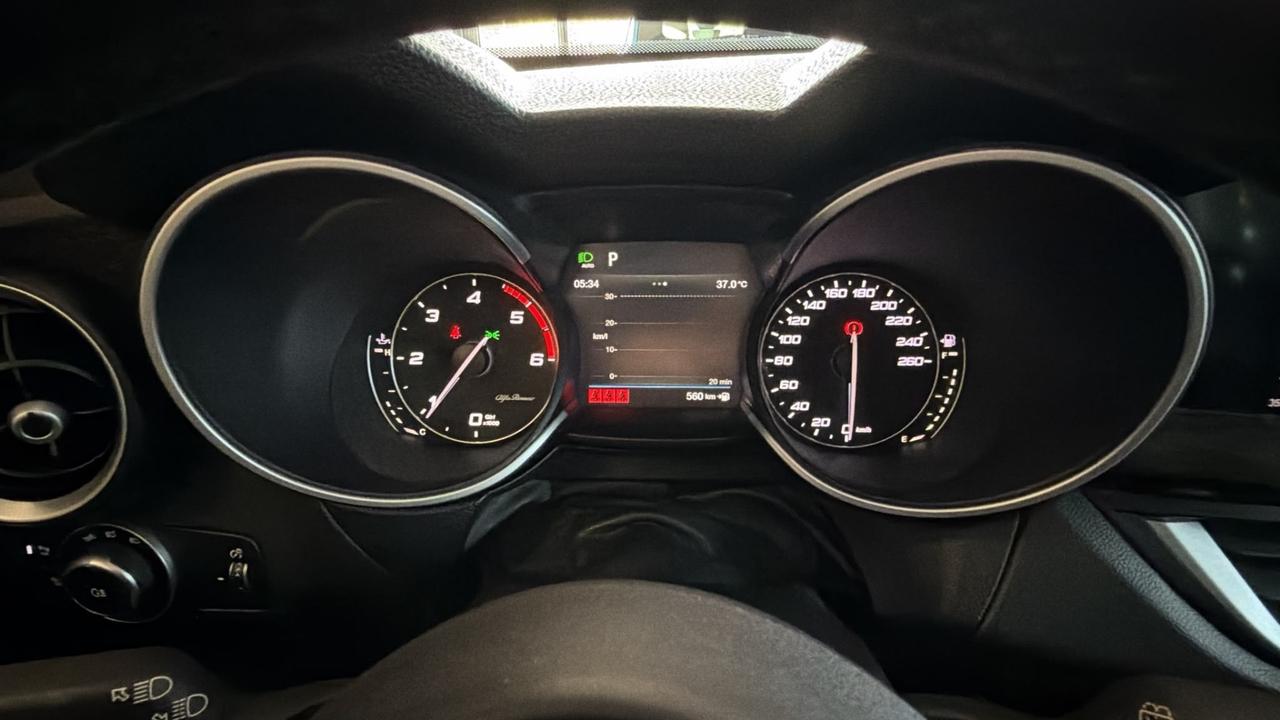Alfa Romeo Stelvio 2.2 Turbodiesel 190 CV AT8 Q4 Sport-Tech