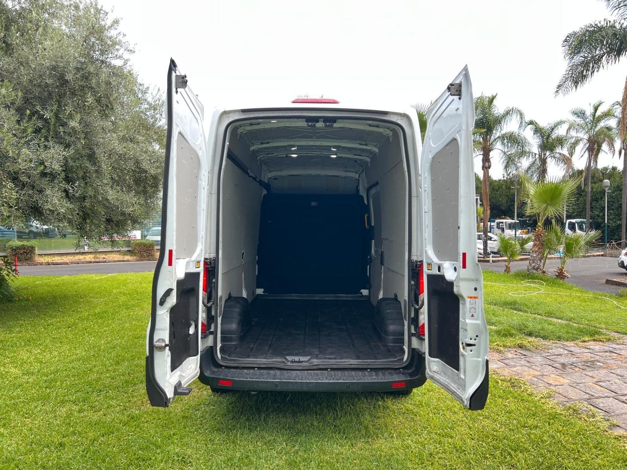 Ford Transit 2.0 dCi 170 cv L2H2
