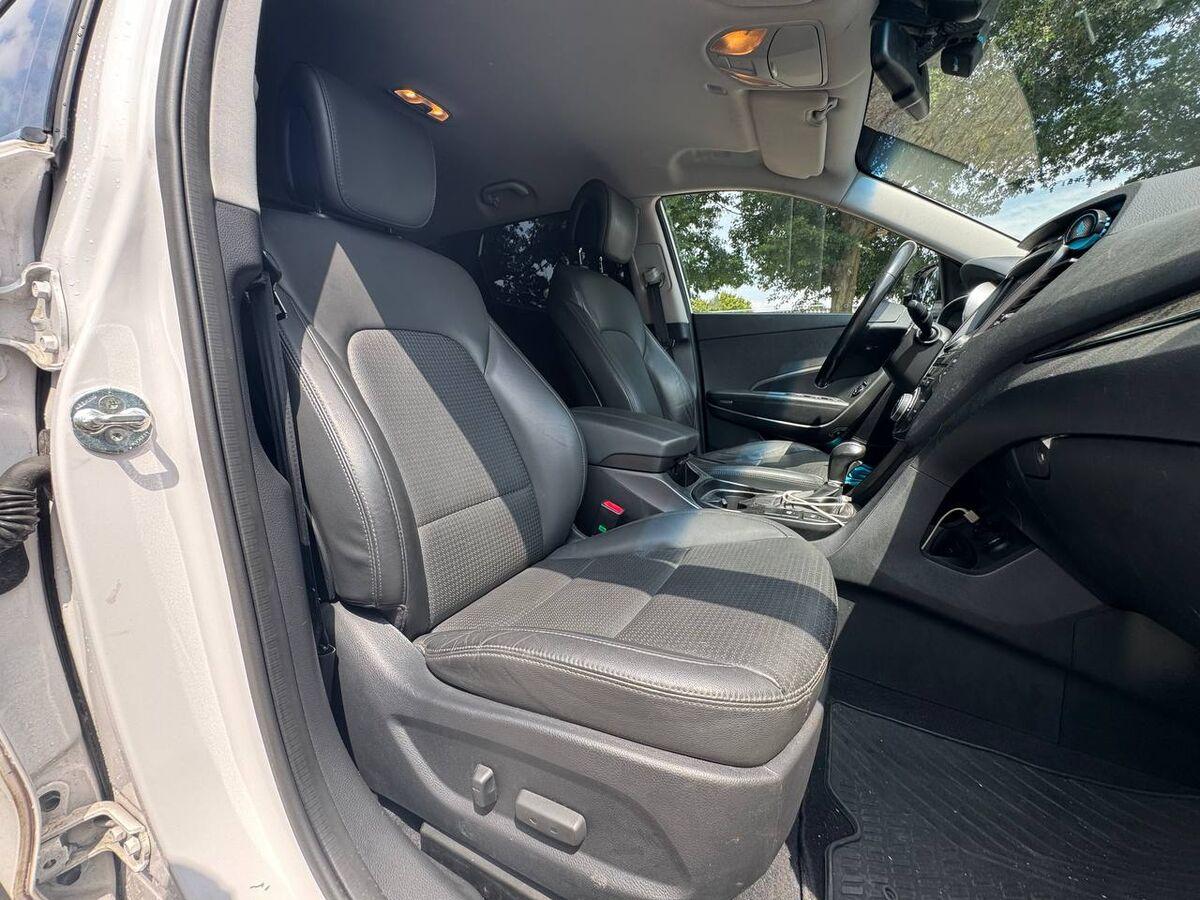 Hyundai Santa Fe III 2013 2.2 crdi Style 4wd auto