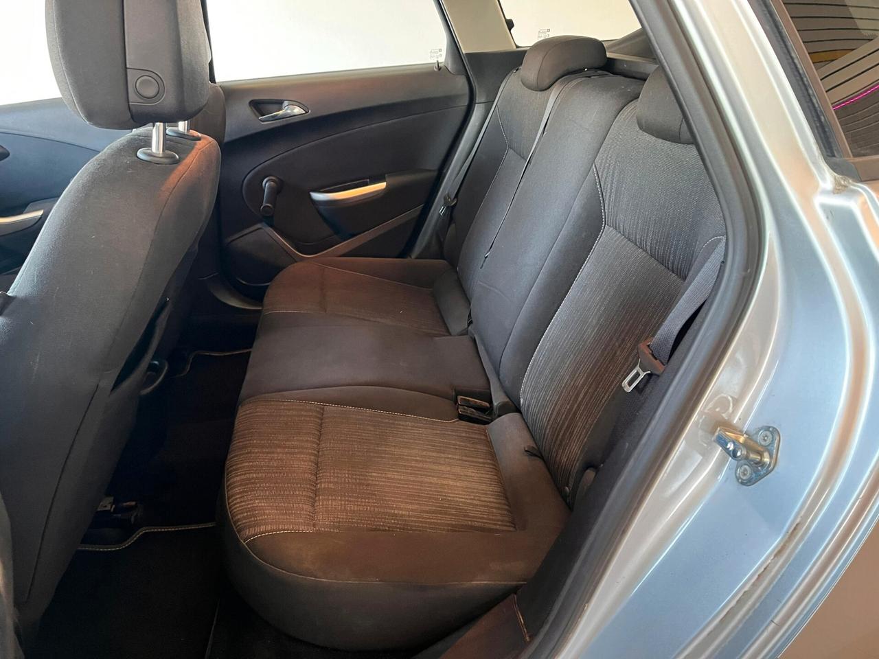 Opel Astra 1.7 CDTI 110CV Sports Tourer Cosmo