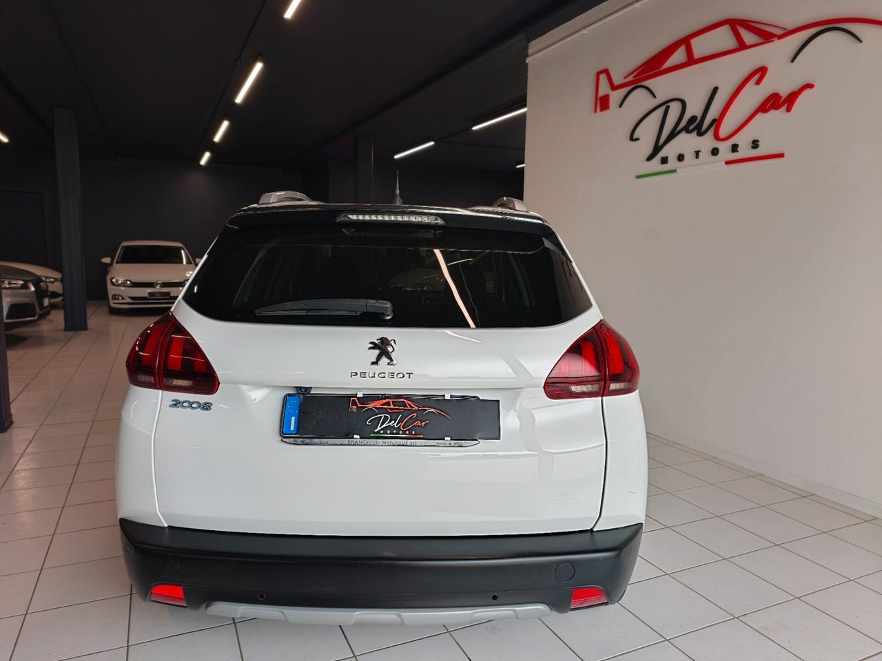 Peugeot 2008 BlueHDi 100 Allure