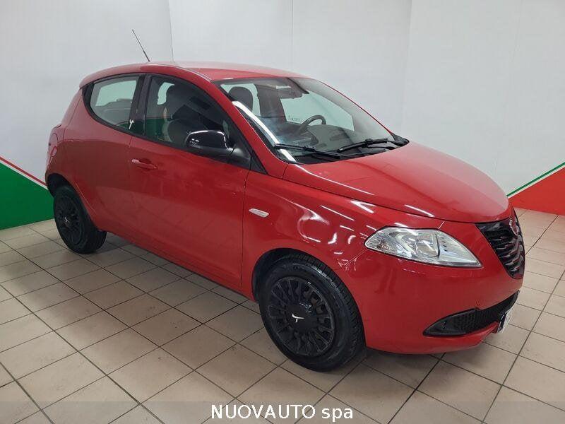 Lancia Ypsilon Ypsilon 0.9 TwinAir 85 CV 5 porte Metano Ecochic Elefantino