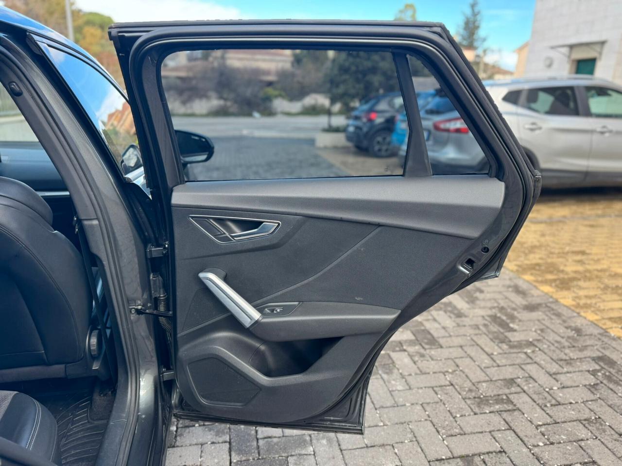 AUDI Q2 1.6 TDI 116 CV S LINE,FULL