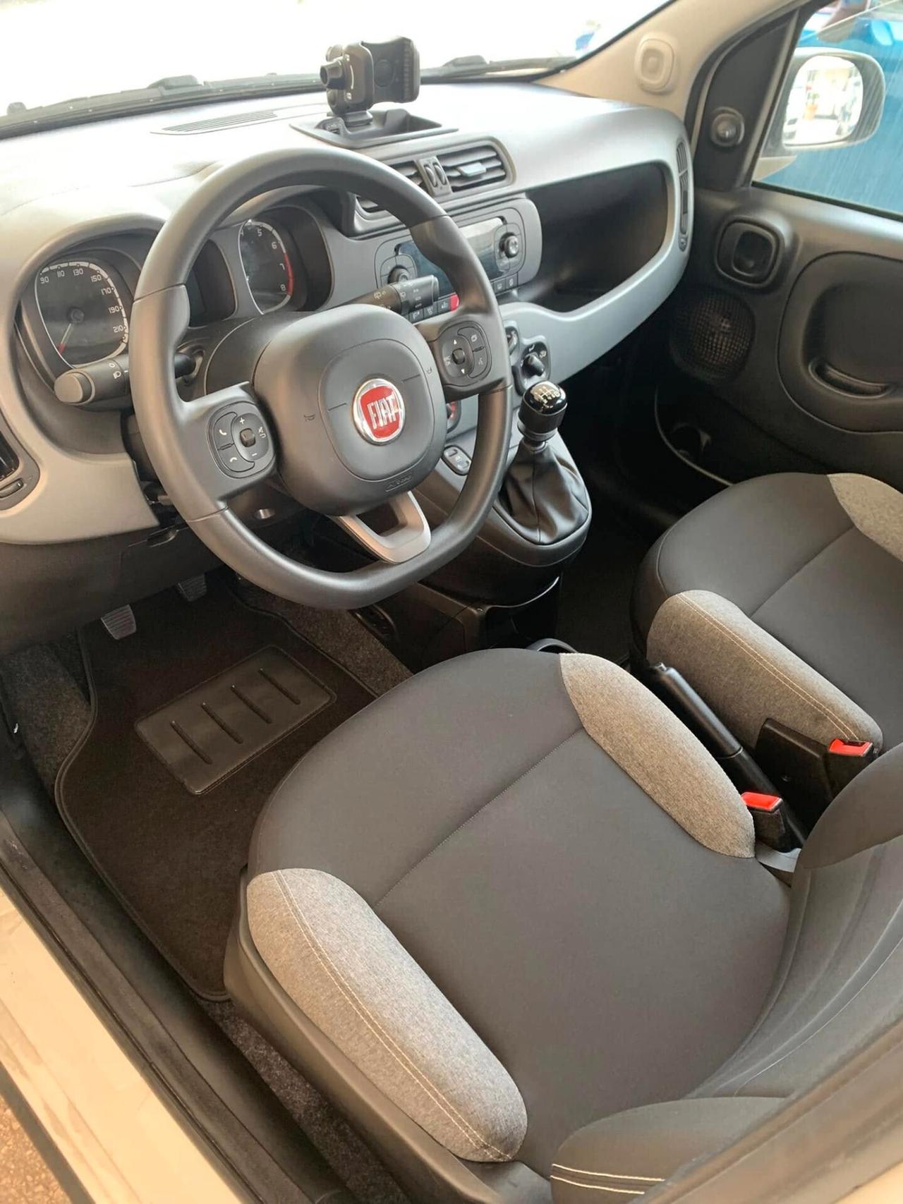 Fiat Panda 1.0 70cv Hybrid City Life uniprò