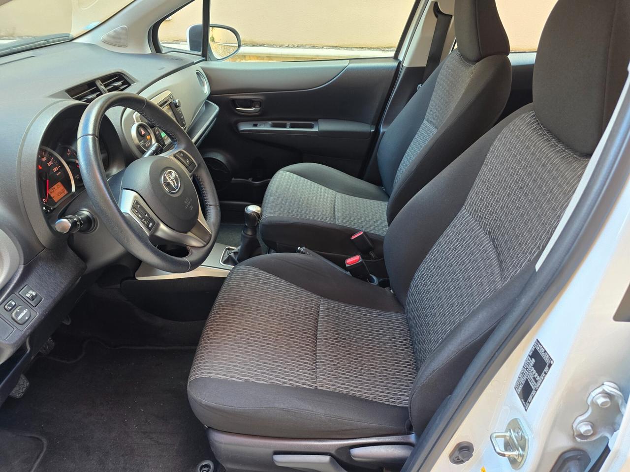 Toyota Yaris 1.0 70 cv Lounge