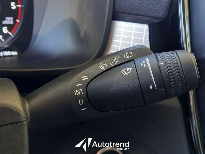 Volvo XC40 D3 150 CV AWD Automatica NAVI LED Business Plus