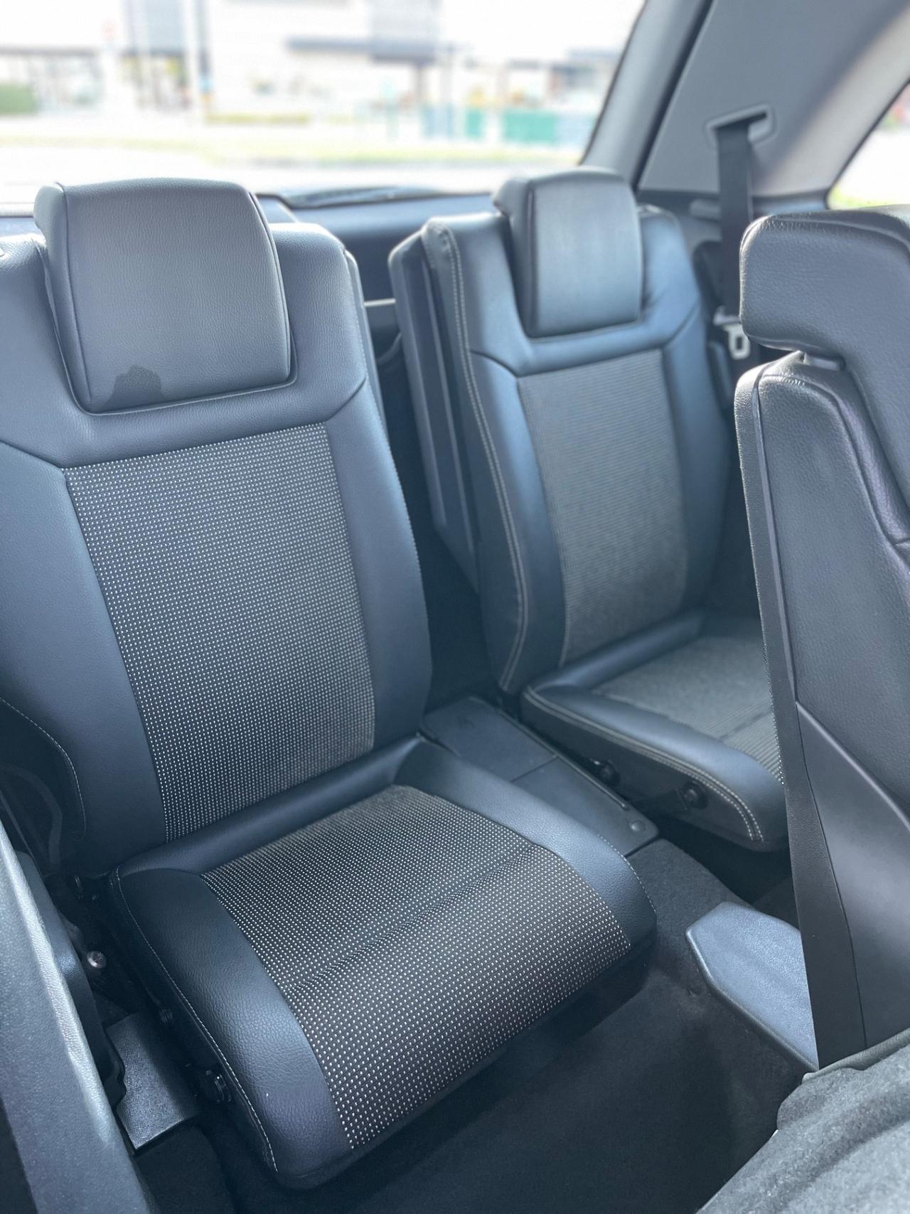 Opel Zafira 1.6 16V Twinport Cosmo