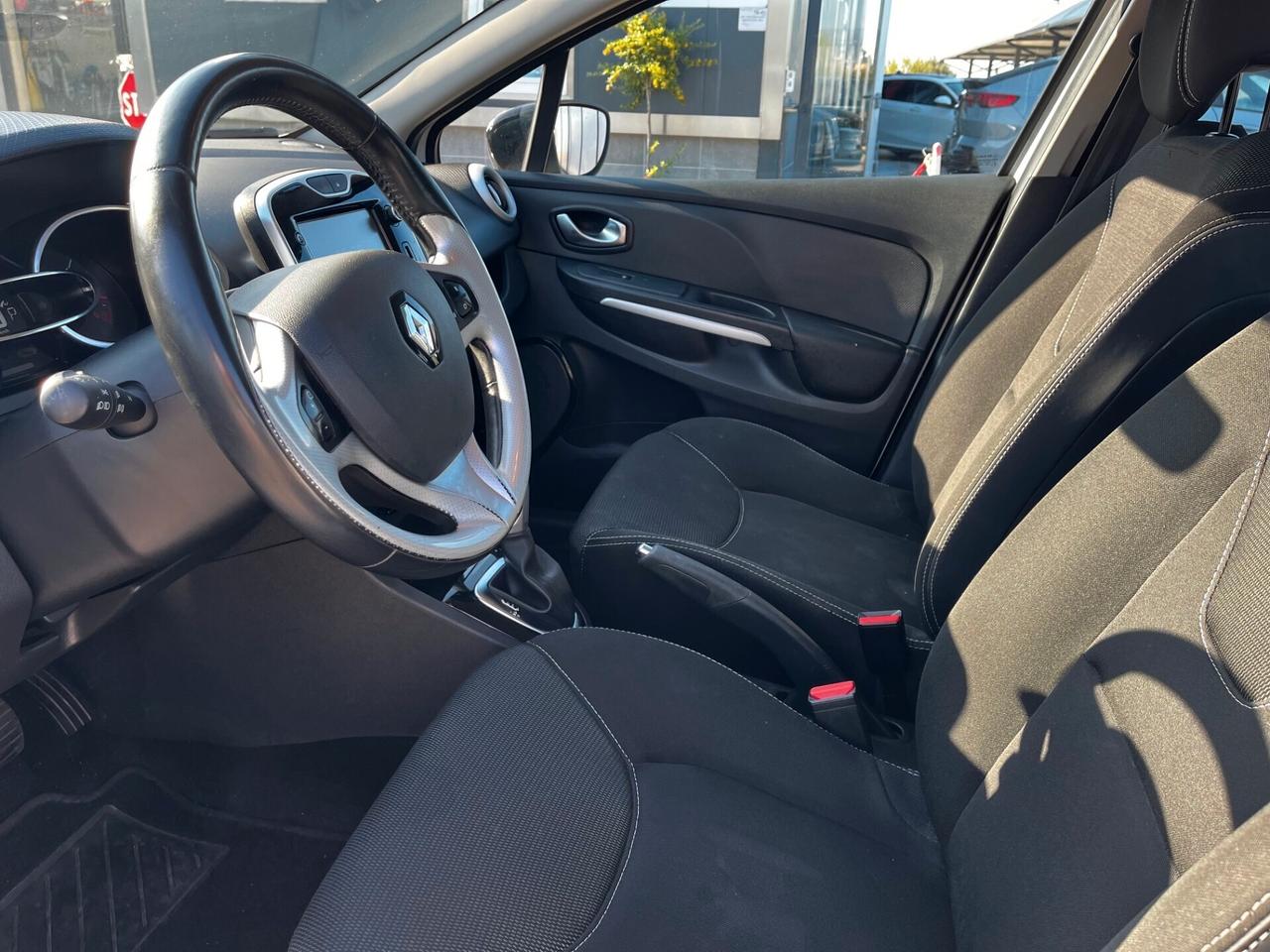 Renault Clio dCi 8V 90CV EDC Start&Stop 5 porte Energy Intens