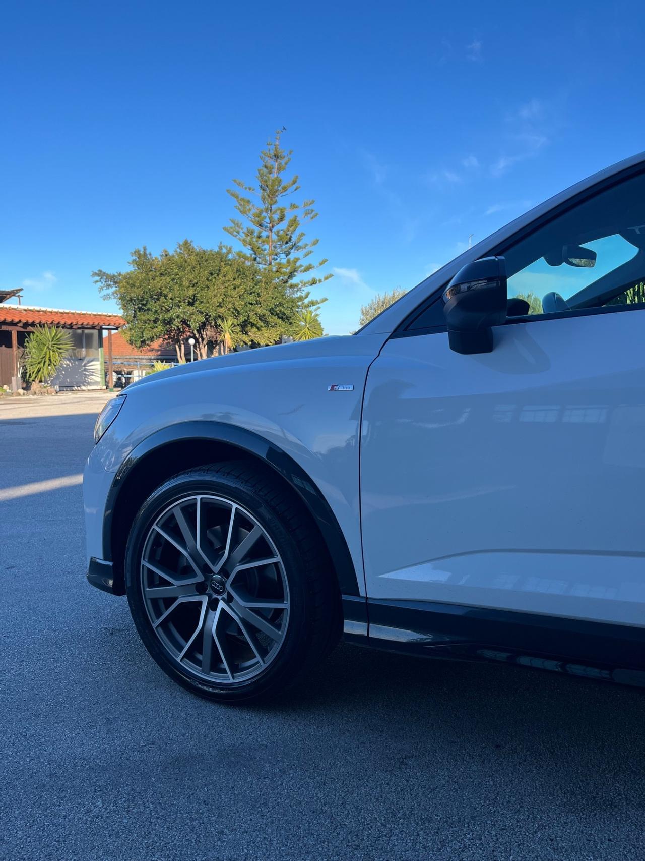 Audi Q3 SPB 40 TDI quattro S tronic line edition