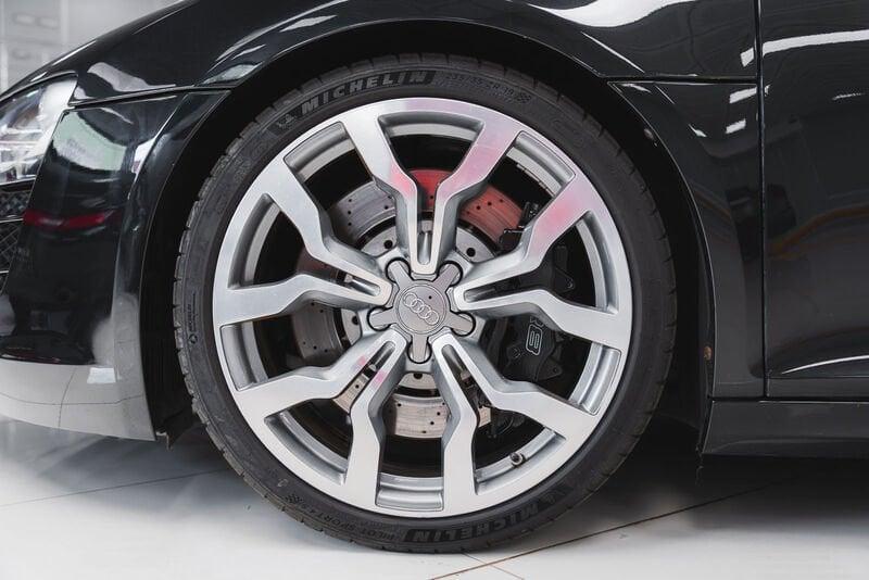 Audi R8 4.2 V8 IVA ESPOSTA
