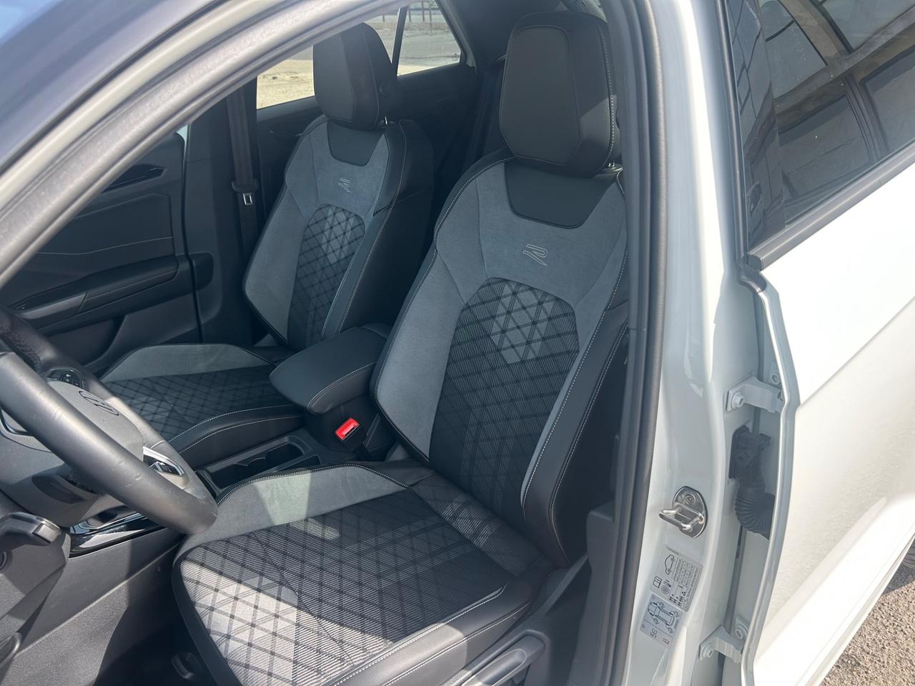 Volkswagen T-Roc 1.5 TSI ACT DSG R-Line Plus