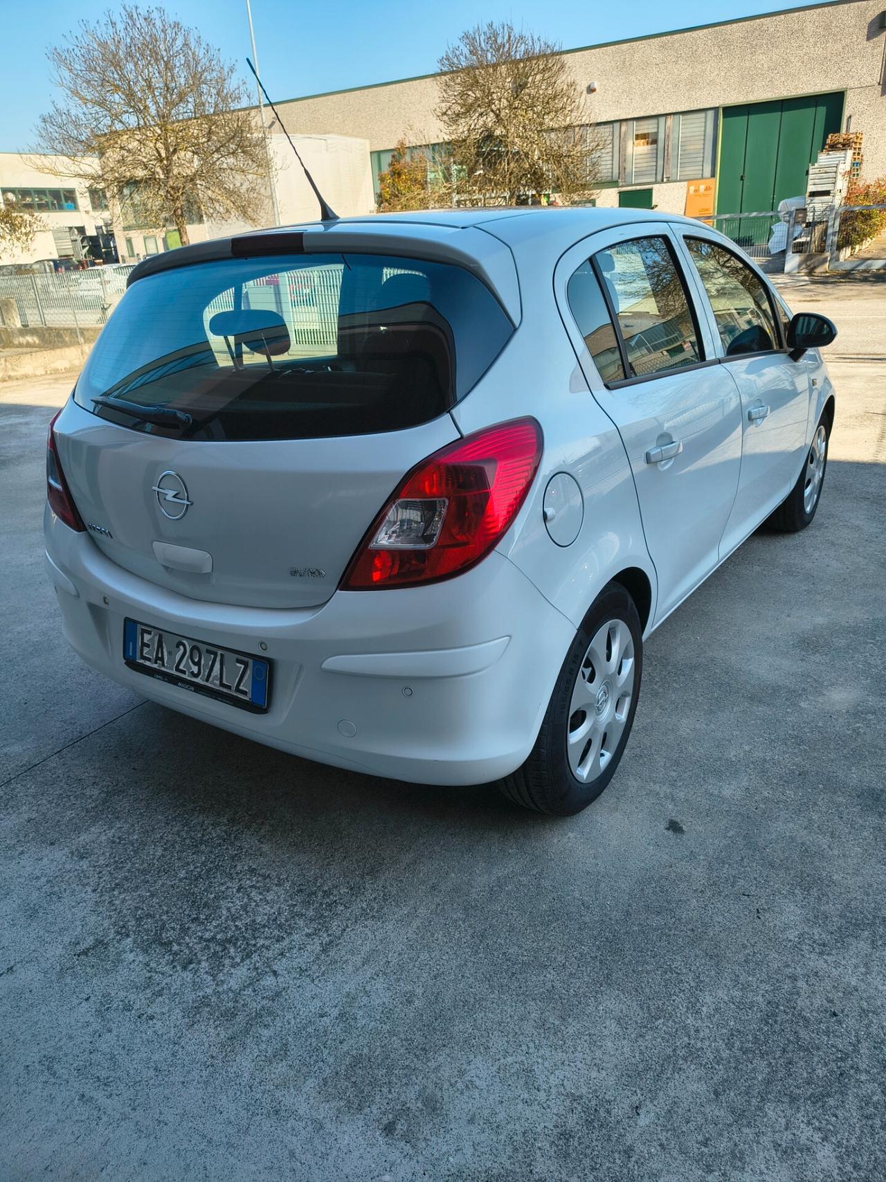 Opel Corsa 1.2 80CV 5 porte GPL-TECH Enjoy