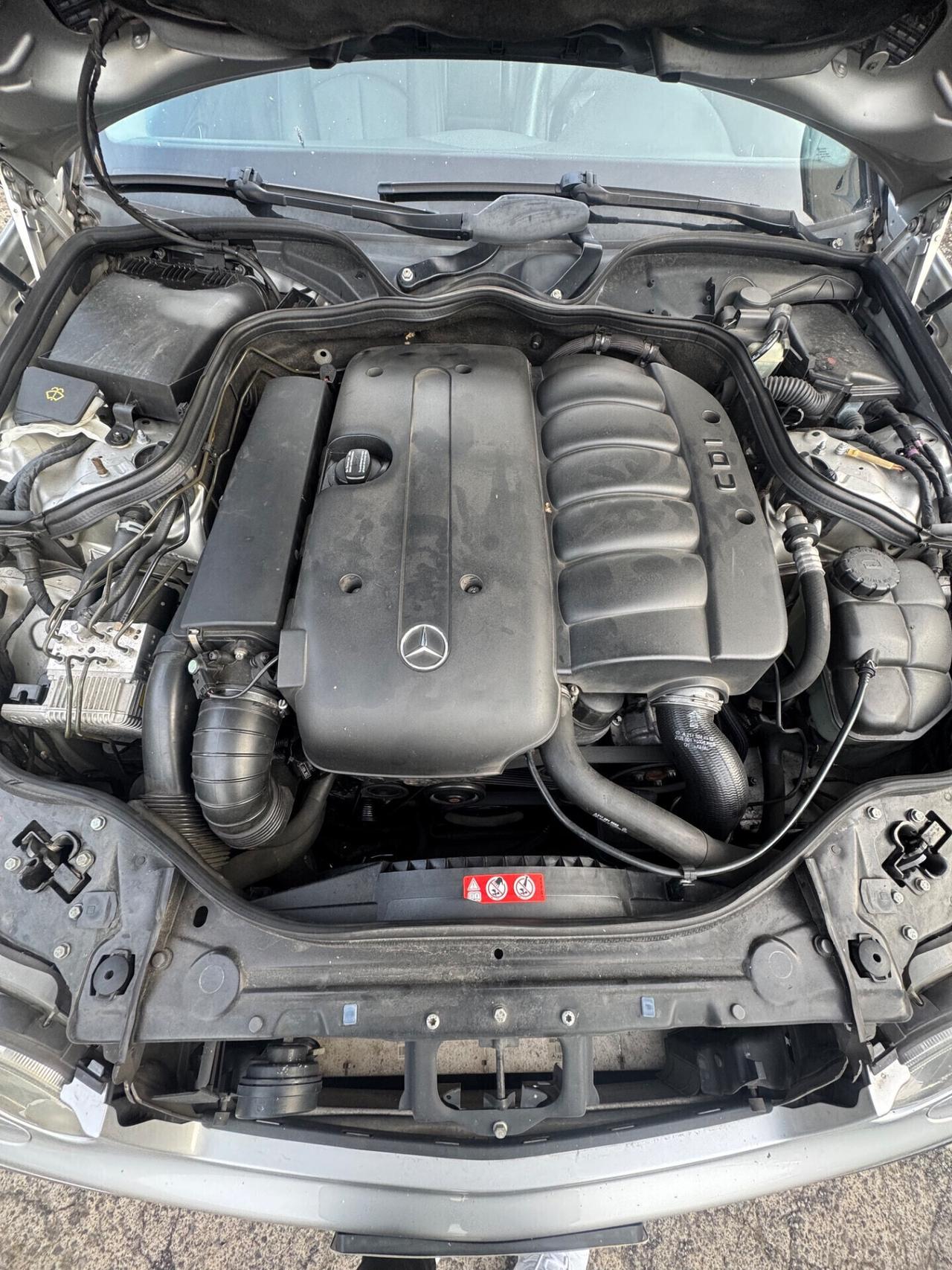 Mercedes-benz E 270 CDI cat S.W. Avantgarde