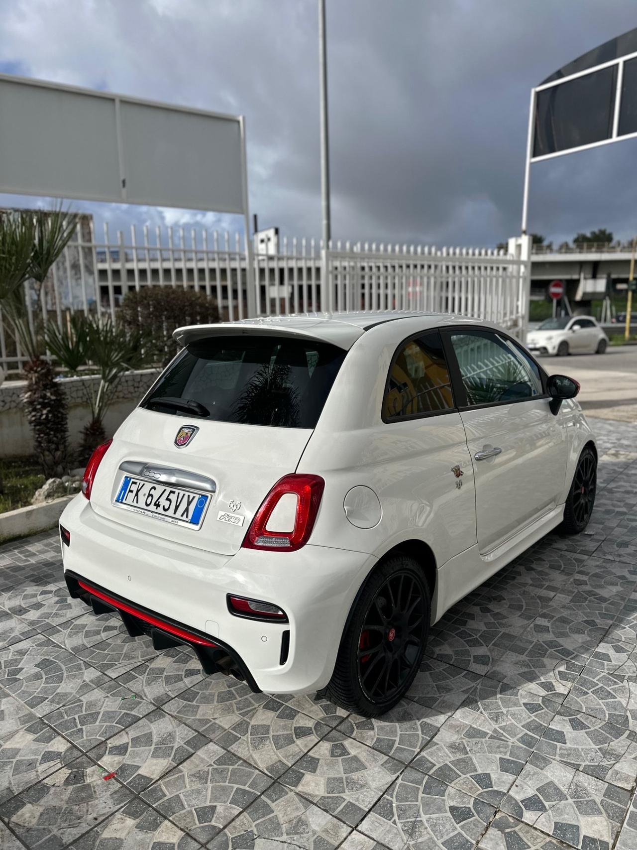 Abarth 595 1.4 Turbo T-Jet 160 CV Pista