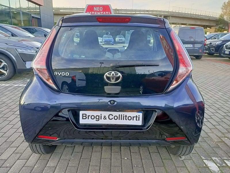 Toyota Aygo 5 Porte 1.0 VVT-i x-play my15