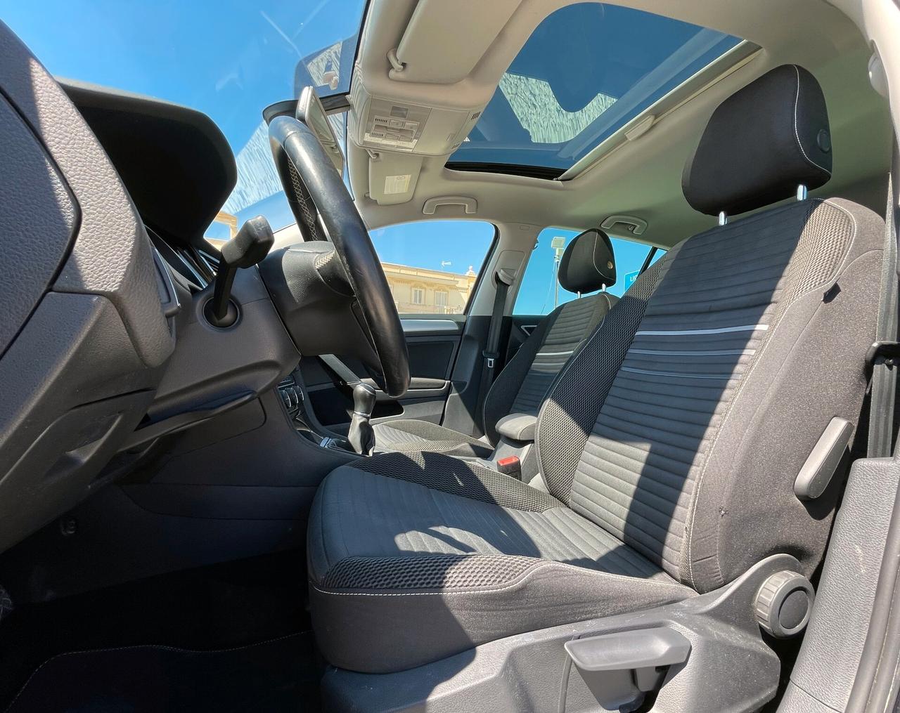 Volkswagen Golf VII 1.6 TDI 5p. 105 Cv TETTO APRIBILE "Cup"