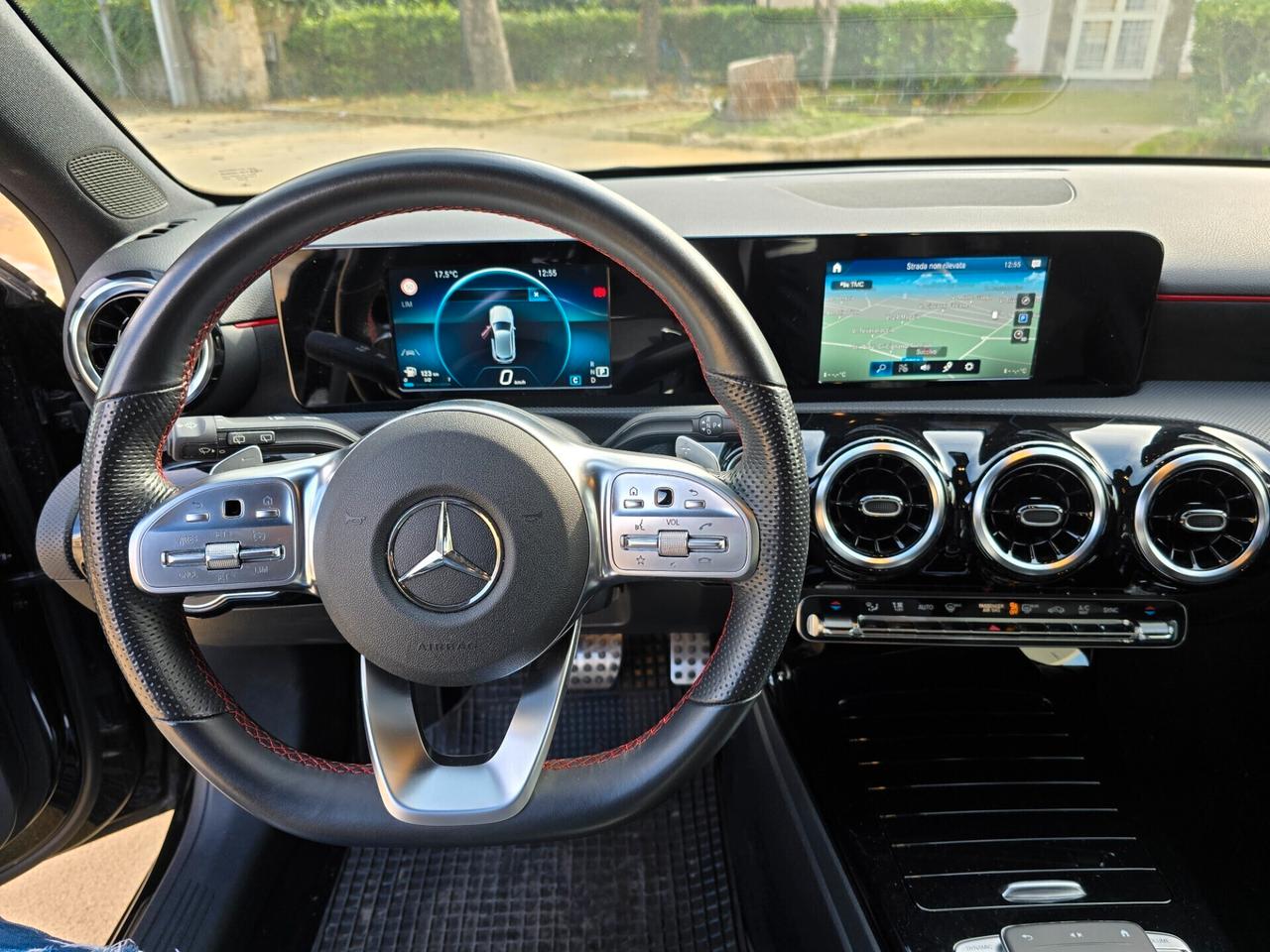 Mercedes-benz A 220 amg premium