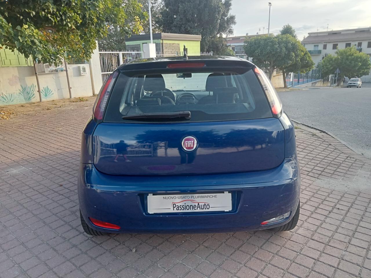 Fiat Punto 1.3 MJT II 75 CV 5 porte Street 2015
