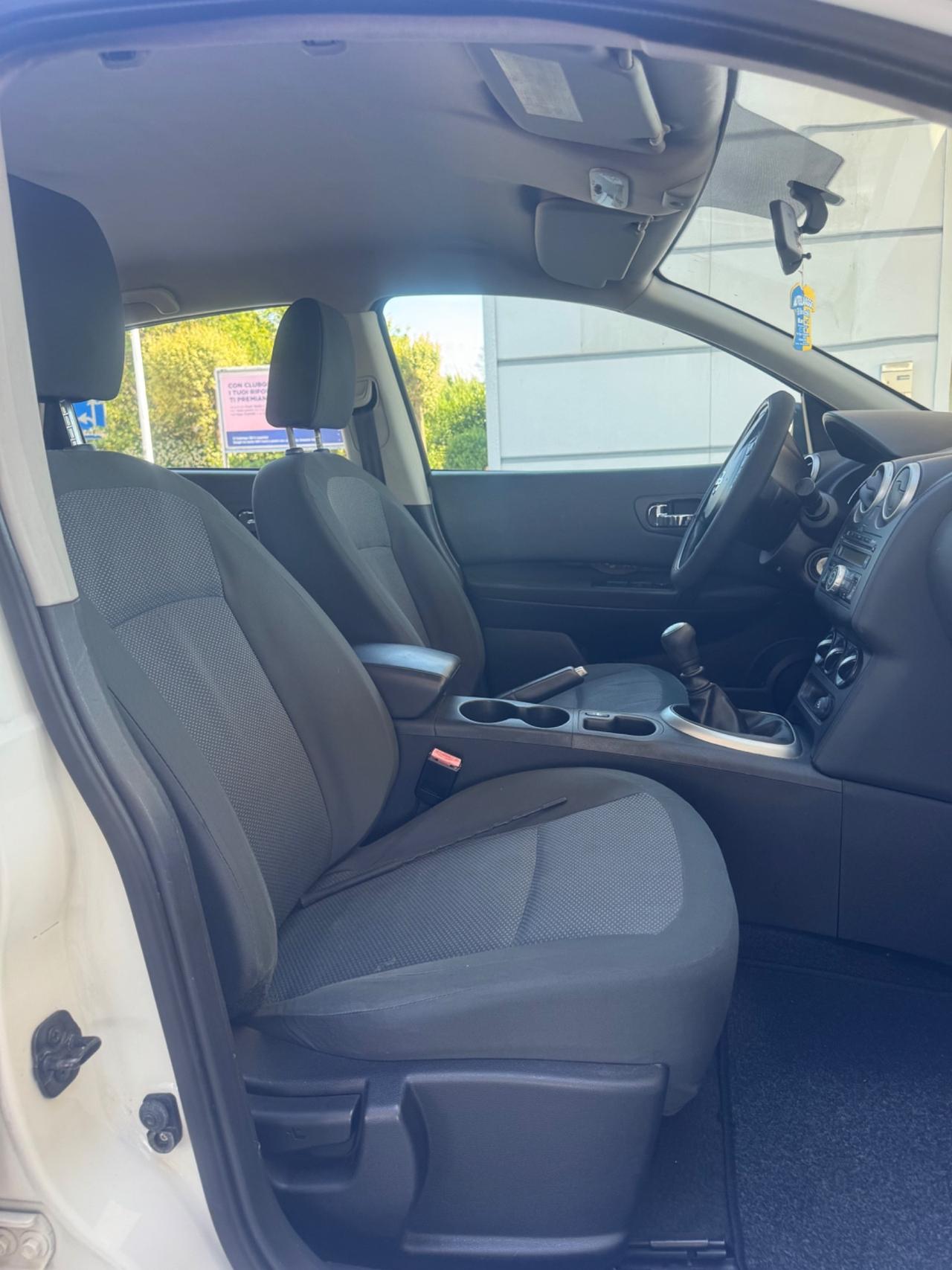 Nissan Qashqai 1.5 dCi DPF Tekna