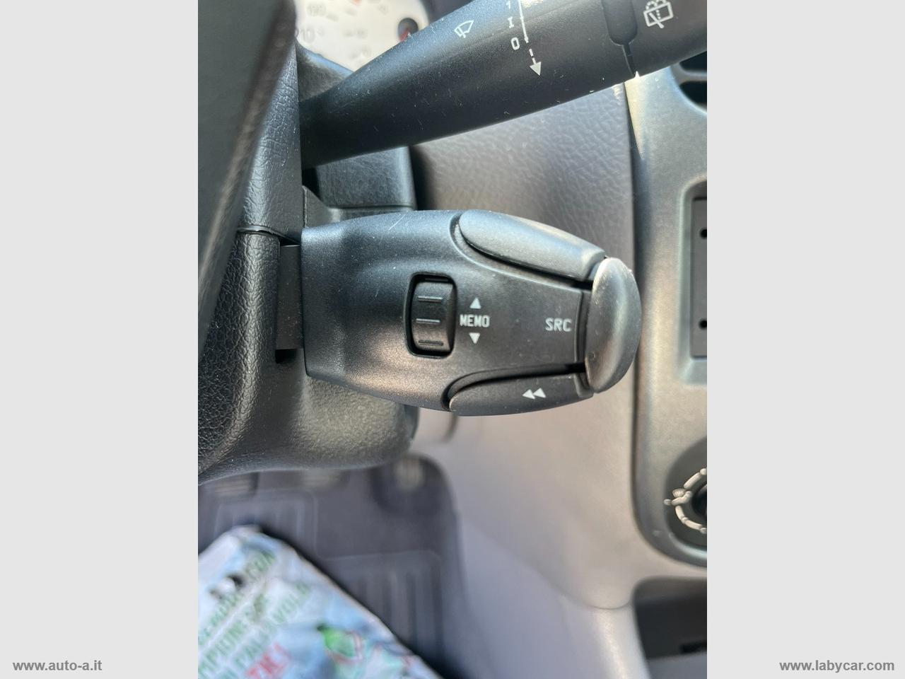 PEUGEOT 206 1.1 5p. S