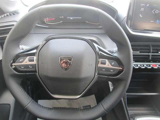Peugeot 208 1.2 puretech Style 100cv KM0 PREZZO REALE