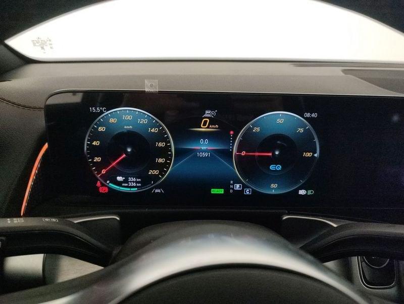 Mercedes-Benz EQB 300 Premium 4matic