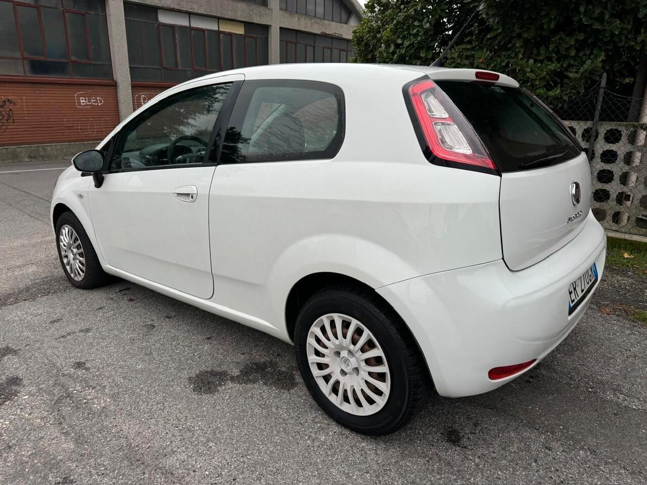 Fiat Punto 1.4 8V 3 porte Easypower Lounge*GPL/2033*EURO5*NEOPATENTATI