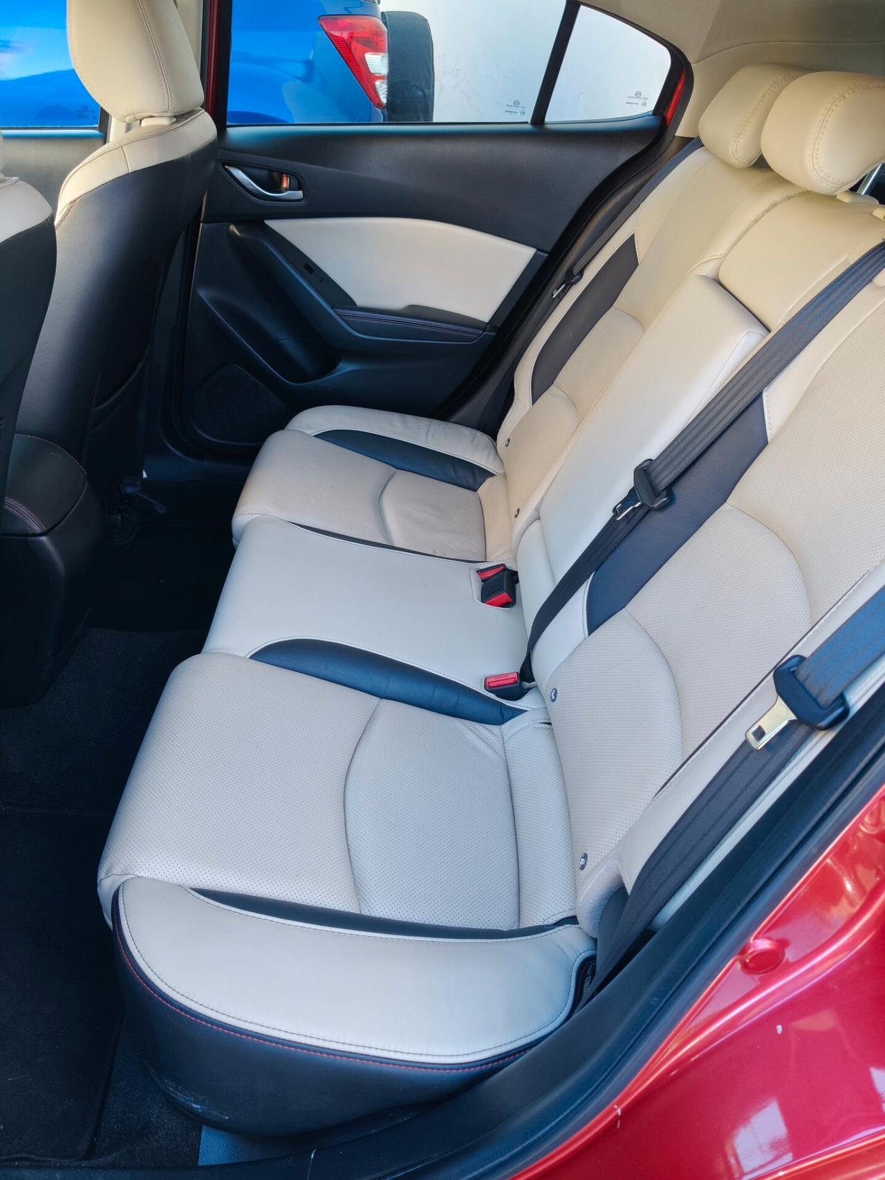 Mazda 3 Mazda3 1.5 Skyactiv-D Exceed