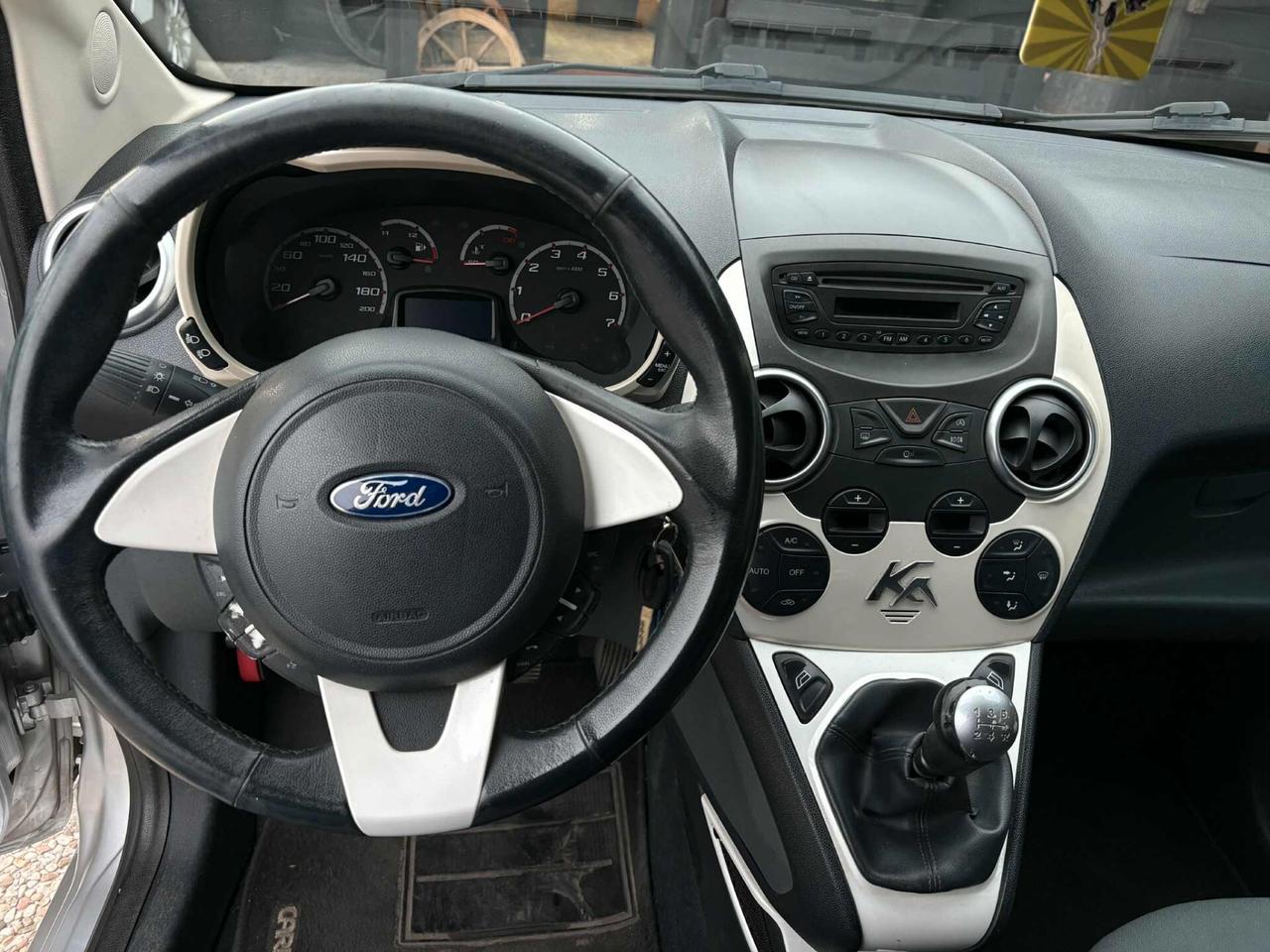 Ford Ka Ka+ 1.2 8V 69CV Titanium