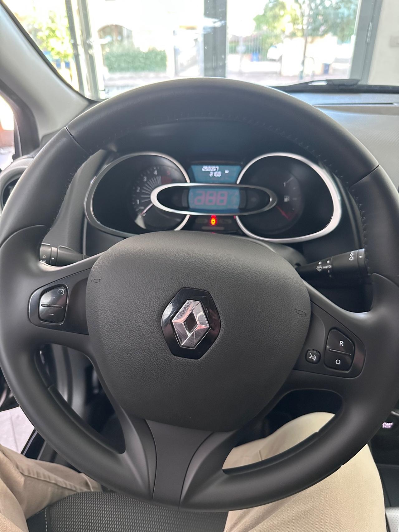 Renault Clio dCi 8V 75CV Start&Stop 5 porte Energy Life