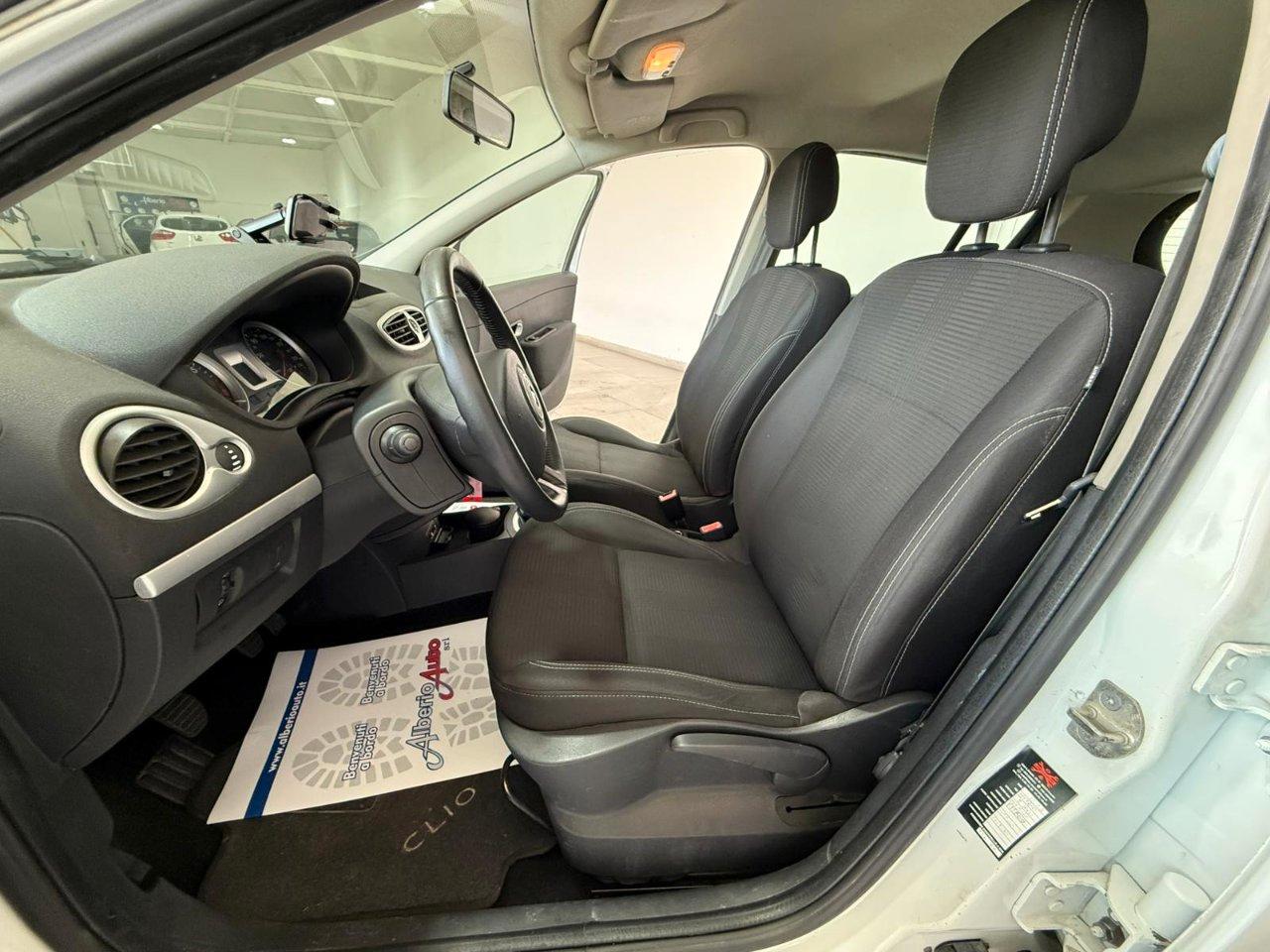 Renault Clio 1.2 16V 5 porte Live!