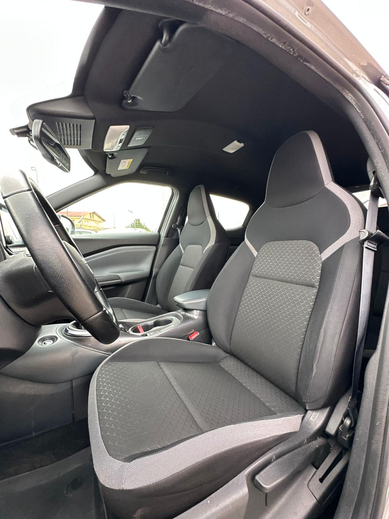 Nissan Juke 1.0 DIG-T 117 CV N-Connecta