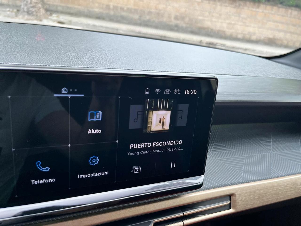 Lancia Ypsilon Hybrid e-DCT Edizione Cassina