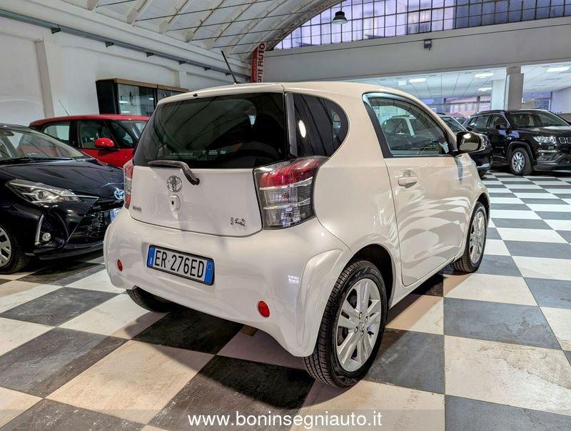 Toyota iQ iQ 1.3 CVT Style