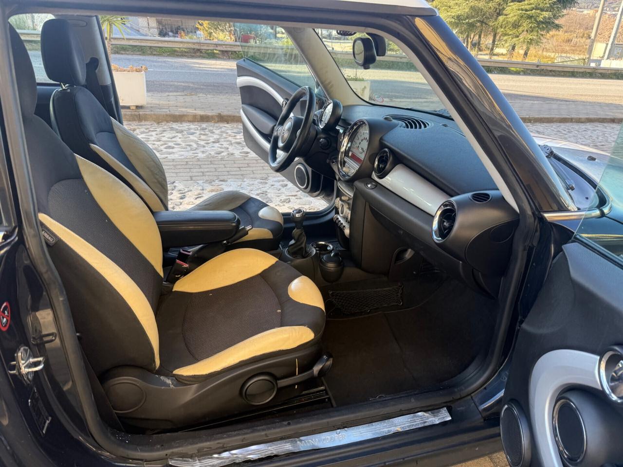 Mini 1.6 16V Cooper D