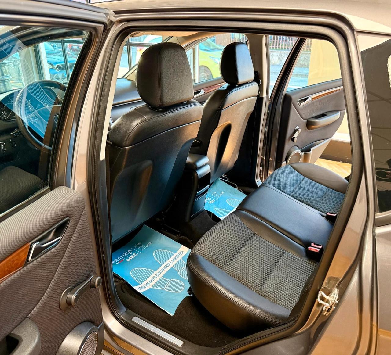 Mercedes-benz A 160 AUTOMATIC Executive