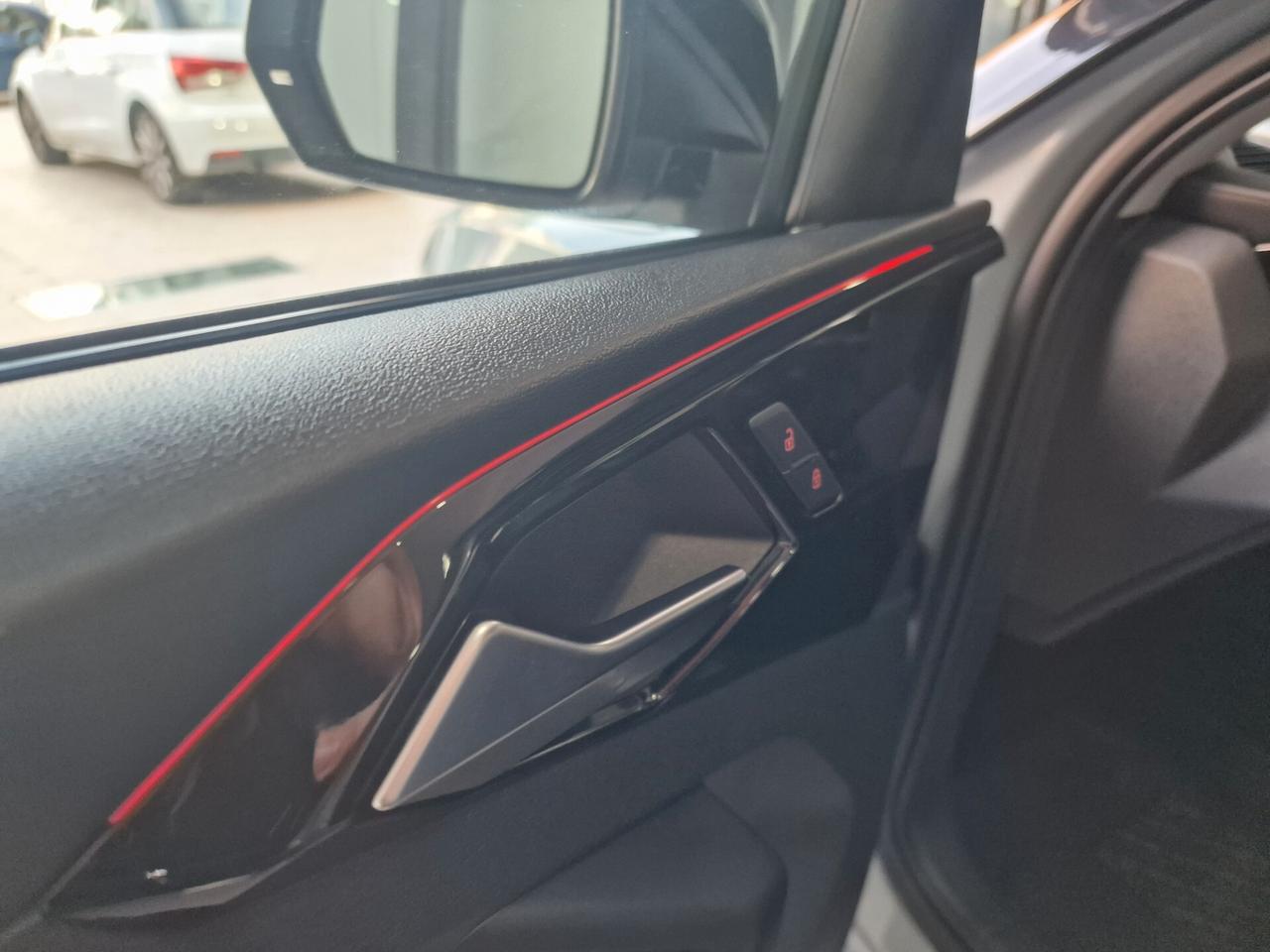 Audi A1 citycarver 30 TFSI S tronic Identity Contrast