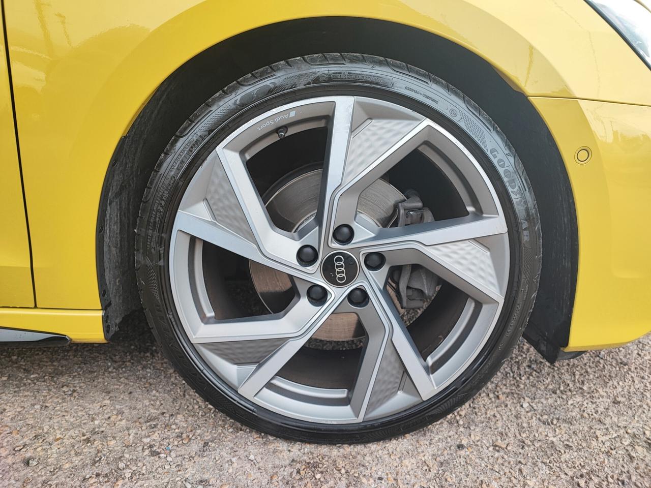 Audi A3 SPB 40 TDI quattro S tronic line edition