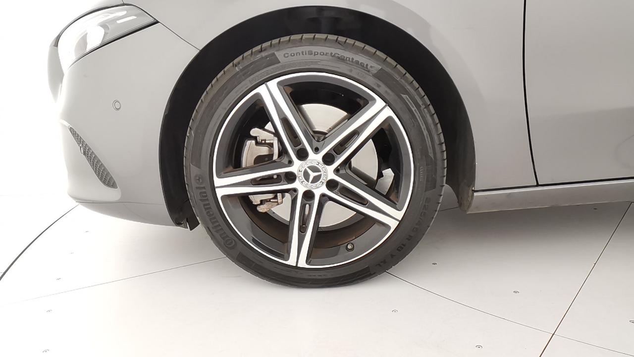 Mercedes-Benz Classe A - V177 2018 - A 250 e phev (eq-power) Sport auto