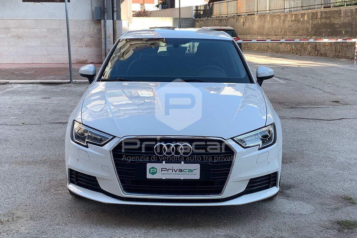 AUDI A3 SPB 1.6 TDI S tronic Business