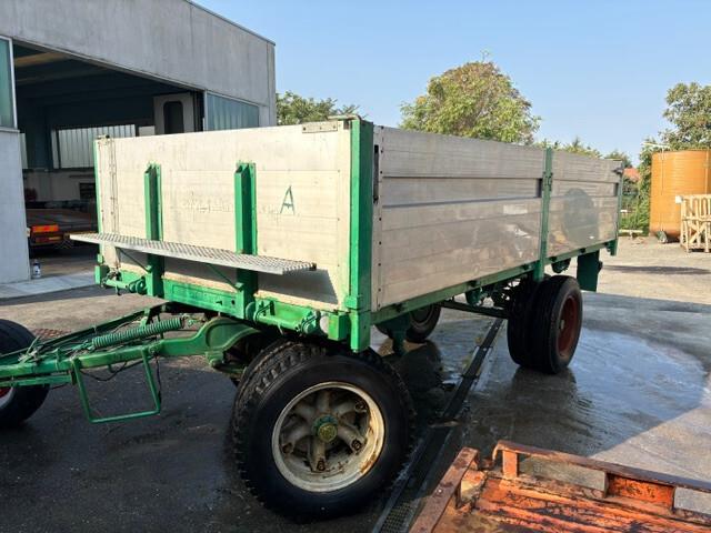 Rimorchio agricolo Viberti 450 cm x 250 sponde e prolunghe paglia