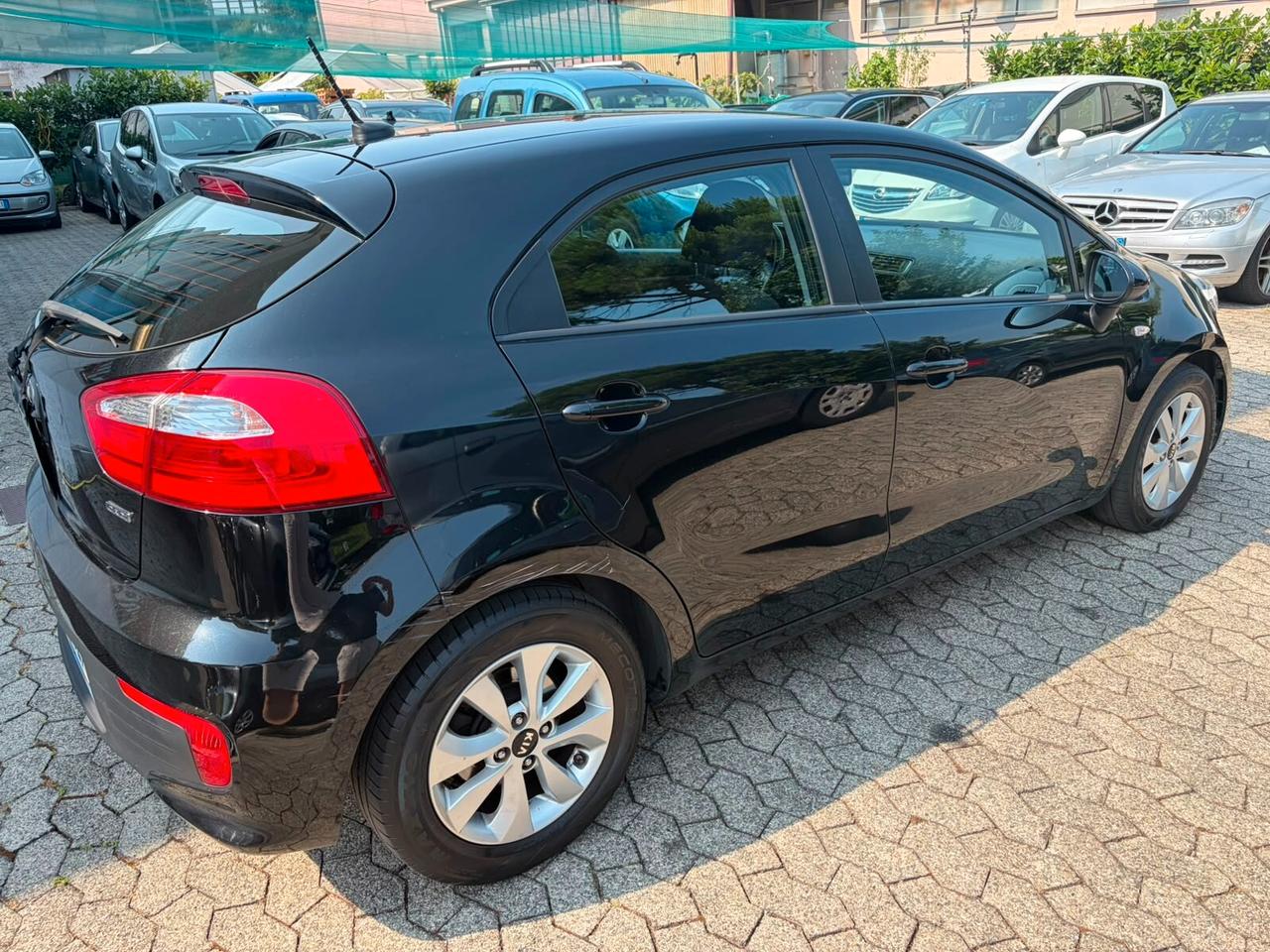 Kia Rio 1.1 CRDi 5p. Active*EURO6*NEOPATENTATI