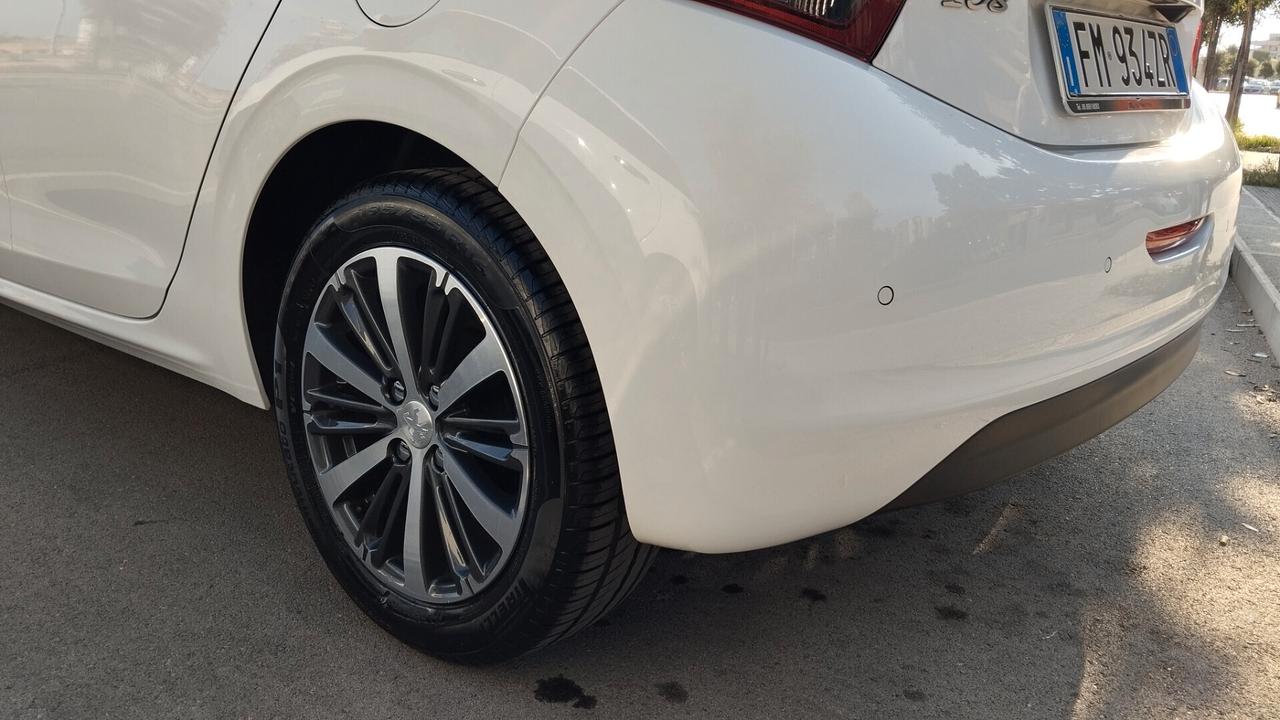 PEUGEOT 208 1.6 DIESEL-RETROC-NAVI-GARANZIA FULL