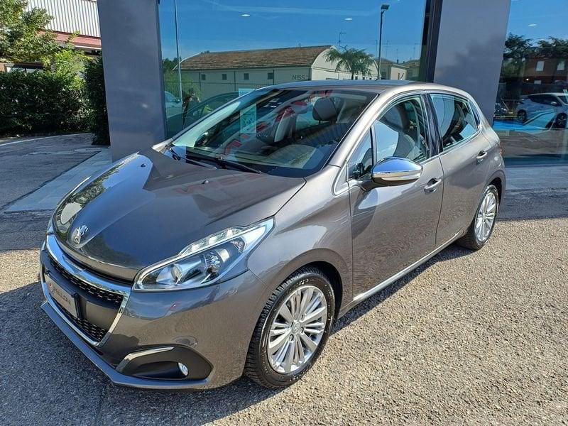 Peugeot 208 208 5p 1.2 puretech 82cv KM CERTIFICATI-GARANZIA