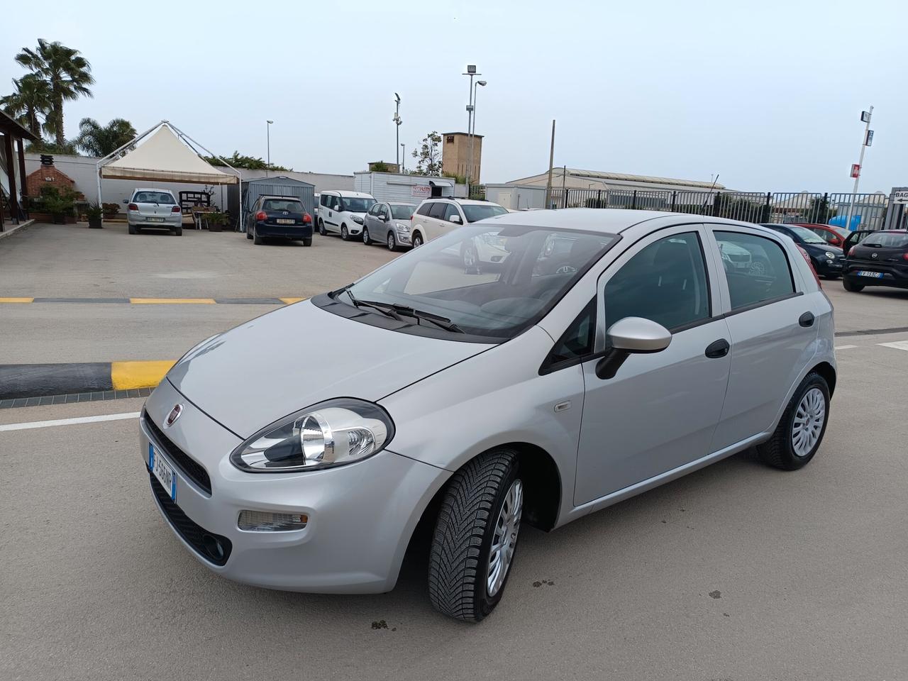 Fiat Punto 1.3 MJT II S&S 95 CV 5 porte Street